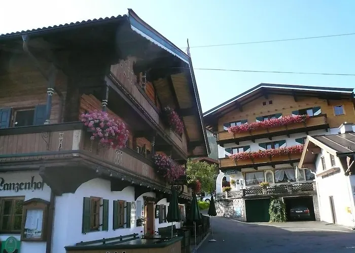 Πανσιόν Lanzenhof 3*