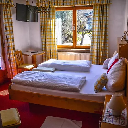 Lanzenhof 3*